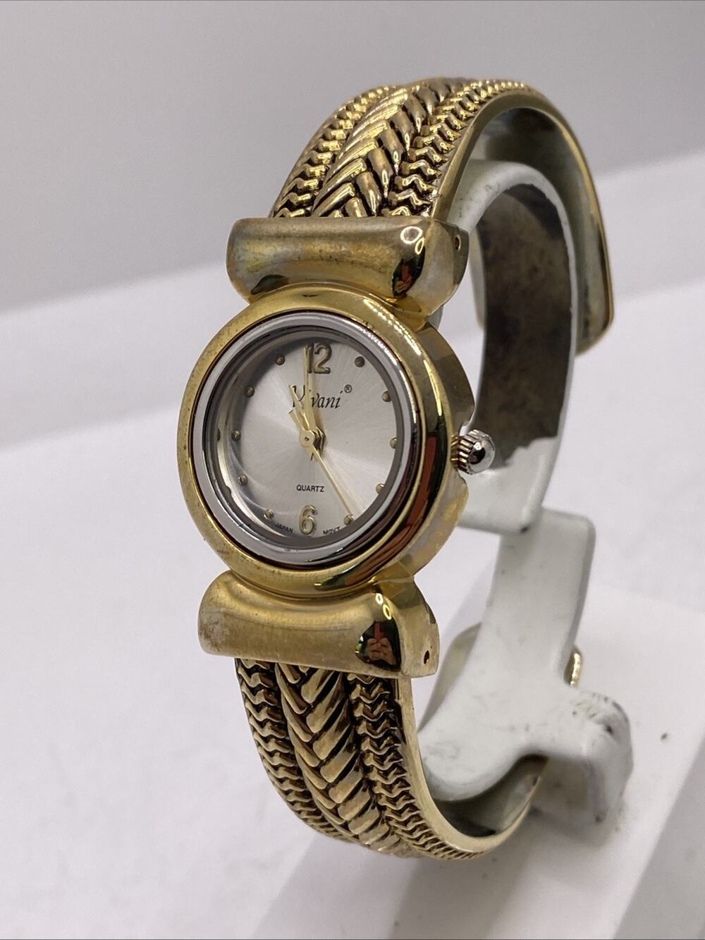 Vivani Womens Gold Tone Cuff Watch Works New Batterr